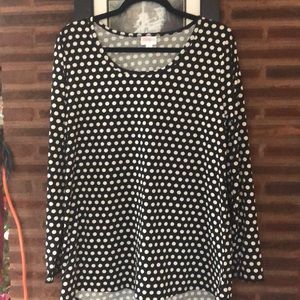 Polka dot black and white lularoe lynnae. NWOT